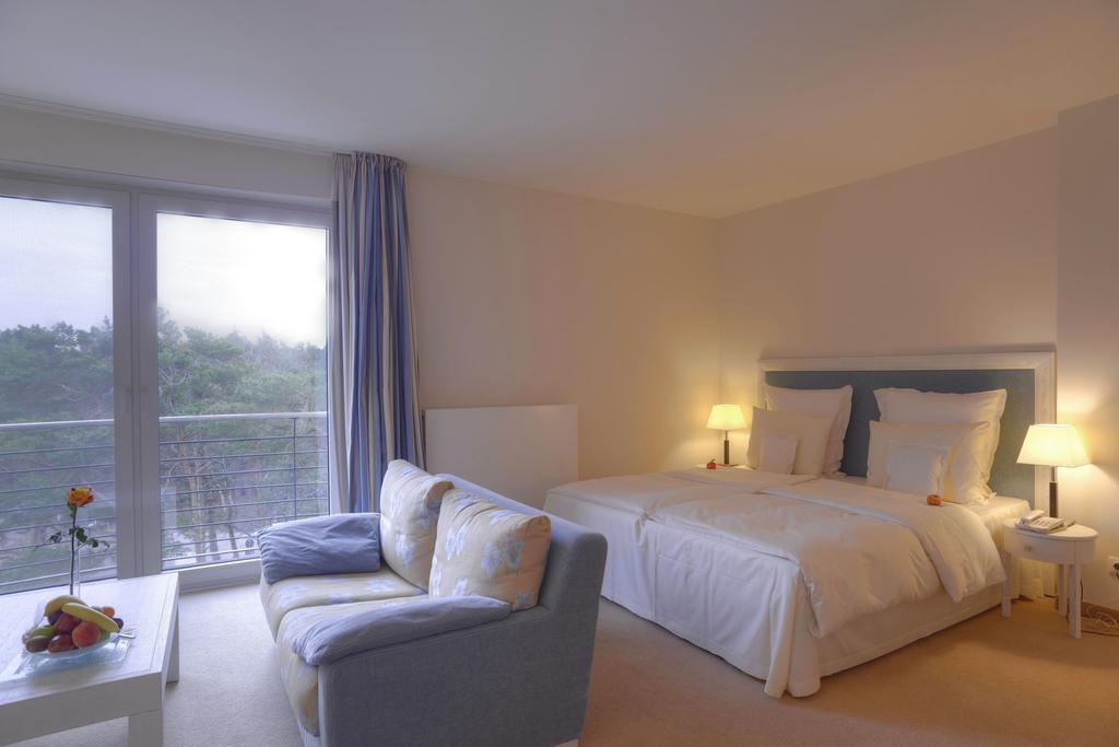 Strandhotel Duenenmeer - Adults Only Dierhagen Δωμάτιο φωτογραφία